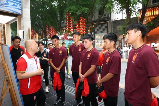 女房炮仲友